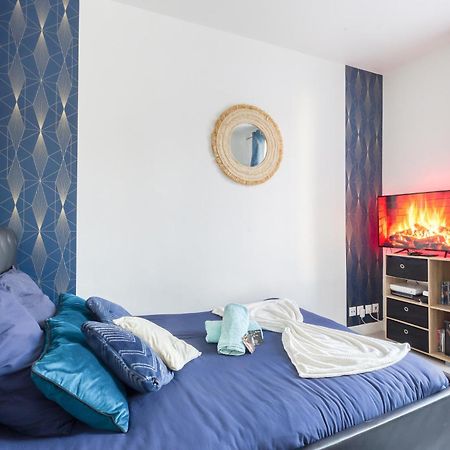 Appartement Moderne, Proche Porte De Versailles Et Gare De Clamart Malakoff Buitenkant foto