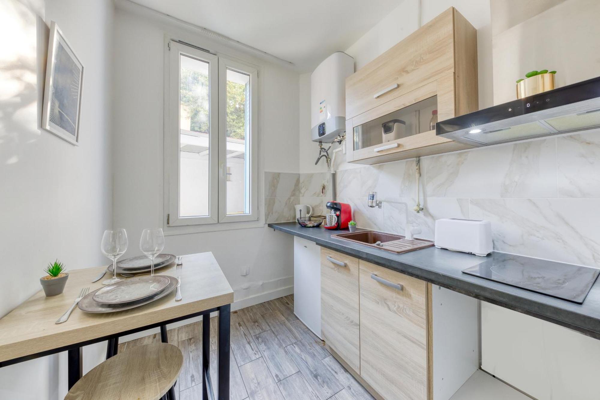 Appartement Moderne, Proche Porte De Versailles Et Gare De Clamart Malakoff Buitenkant foto
