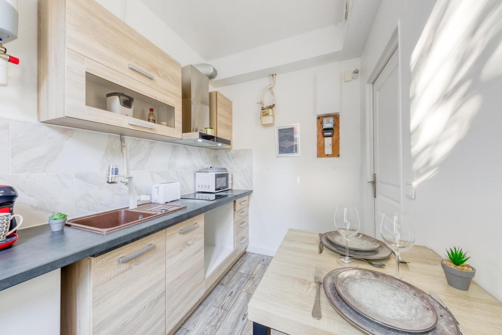 Appartement Moderne, Proche Porte De Versailles Et Gare De Clamart Malakoff Buitenkant foto